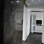Night Premium Διαμέρισμα Krasków