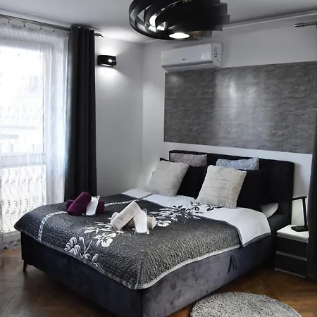 Apartmán Night Premium Krakov